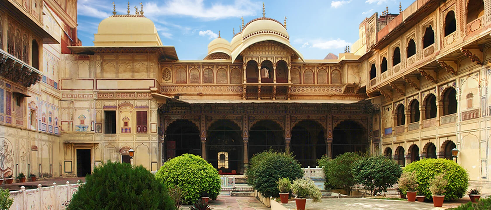 KARAULI – THE LAND OF RED SANDSTONE